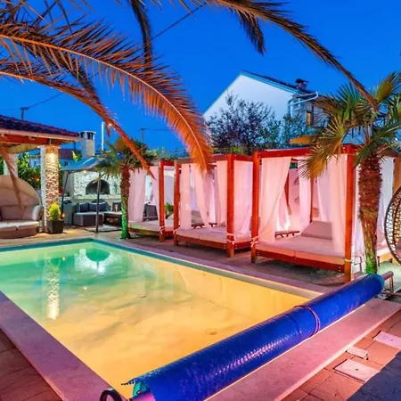 Bra I Premium With Outdoor Pool And Sauna * Sukošan
