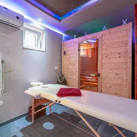 Bra I Premium With Outdoor Pool And Sauna Apartmán Sukošan