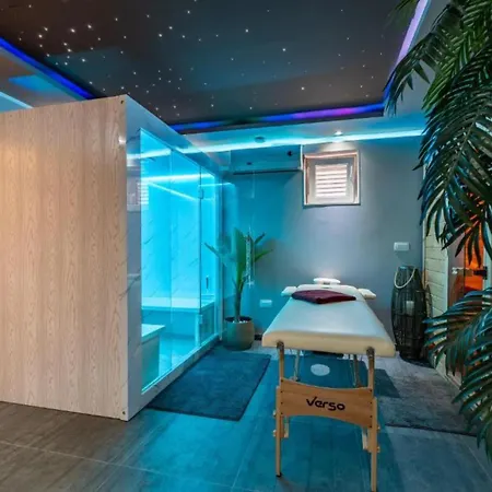 Apartmán Bra I Premium With Outdoor Pool And Sauna Sukošan
